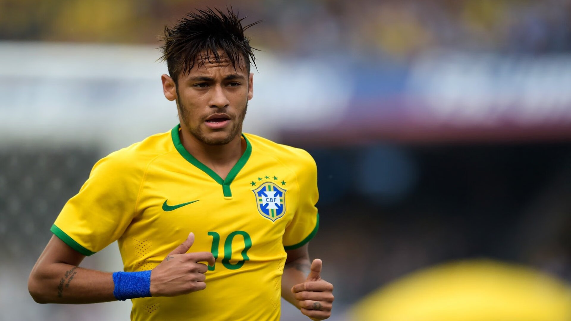 胡梅尔斯备受期待，球队士气高涨，胡梅尔斯防守集锦